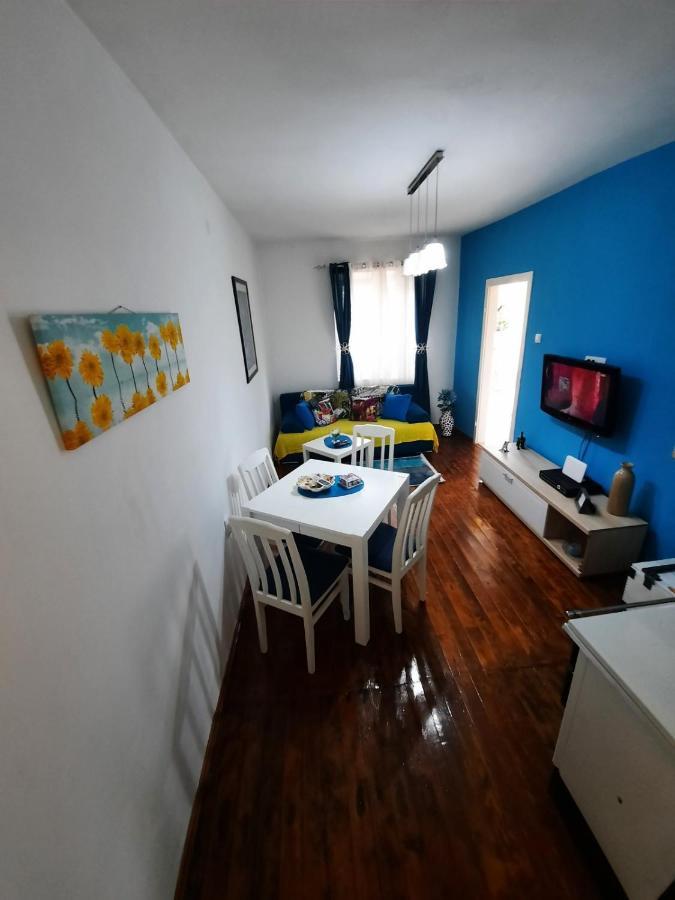Apartments Mila ツェティニェ エクステリア 写真