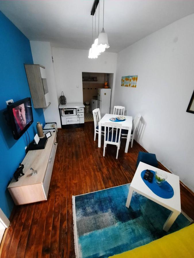 Apartments Mila ツェティニェ エクステリア 写真
